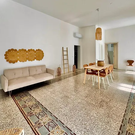 La Casa Bianca Borgo Apartmán *