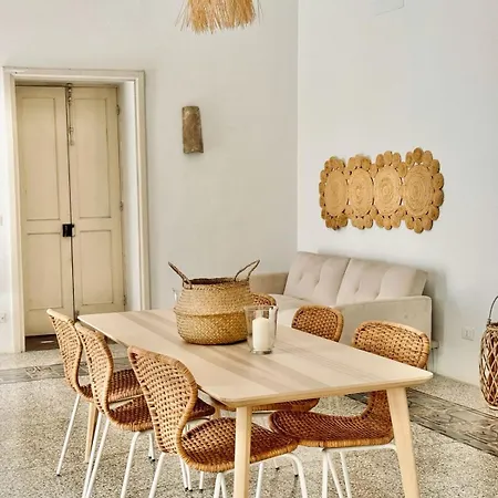 La Casa Bianca Borgo רודי גרגניקו