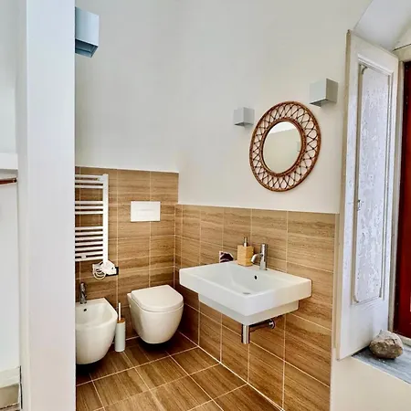 La Casa Bianca Borgo דירה *